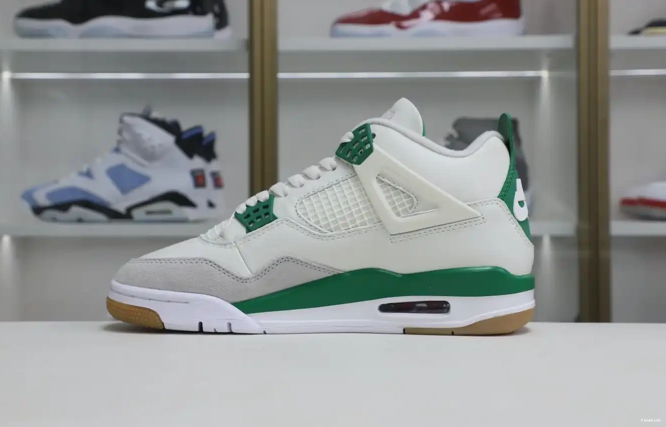 RETRO SB 4 NIKE JORDAN 'PINE AIR X GREEN' 0504